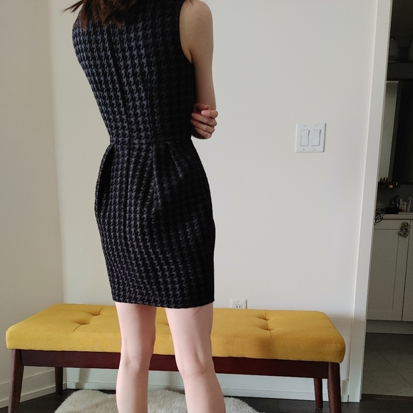Hounds tooth dress - Picture 3 of 4